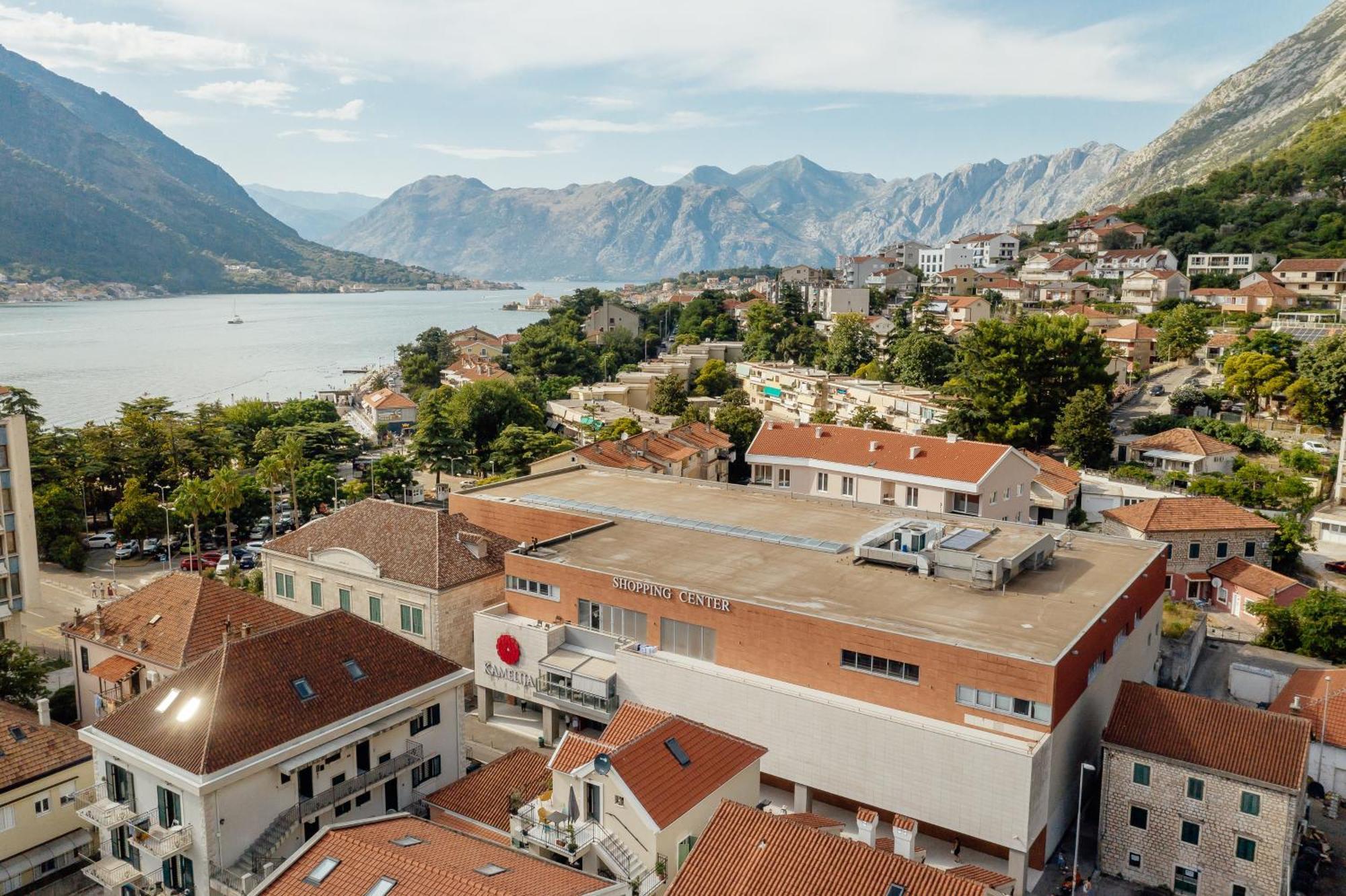 Kotor Central Point ภายนอก รูปภาพ
