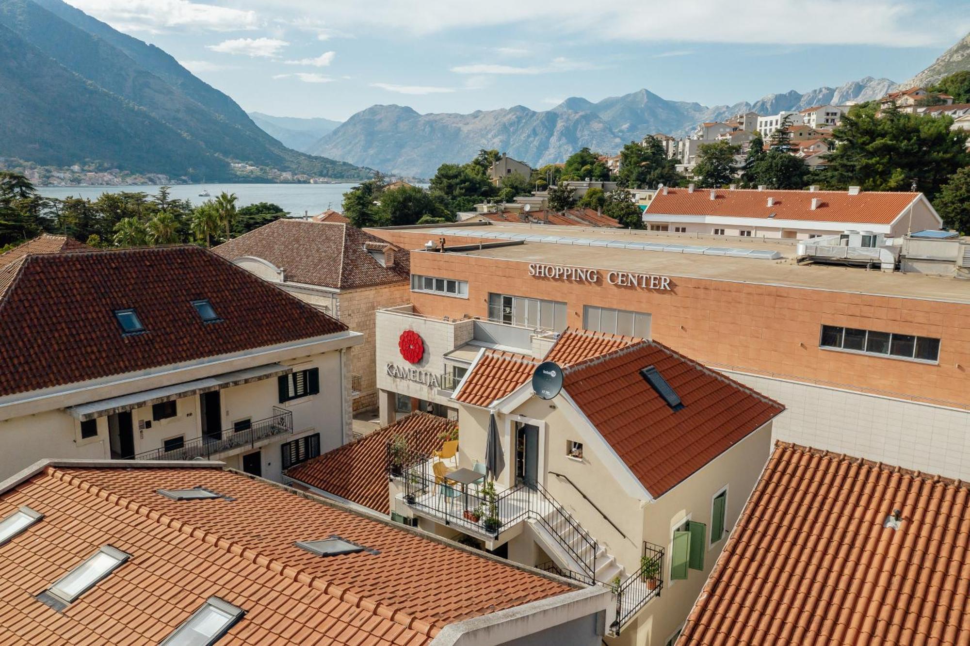 Kotor Central Point ภายนอก รูปภาพ